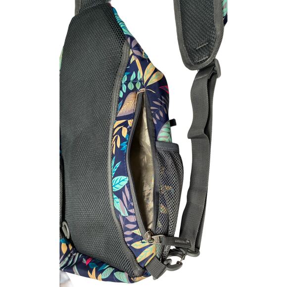 G4Free Sling Back Back Pack Bag Blue Leaf - Picture 4 of 9